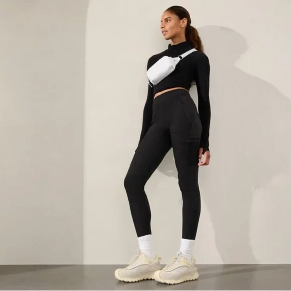 Athleta Headlands Hybrid High Rise Cargo Legging